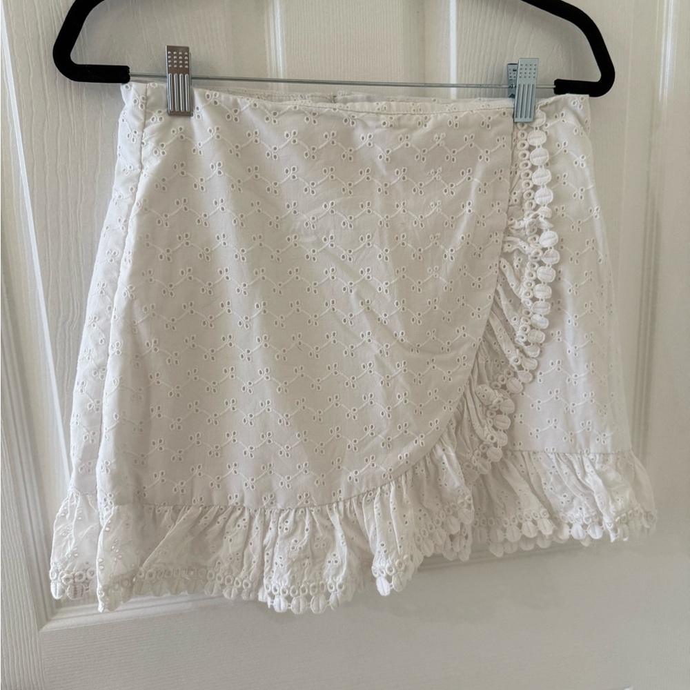 Lilly Pulitzer White Eyelet Skort